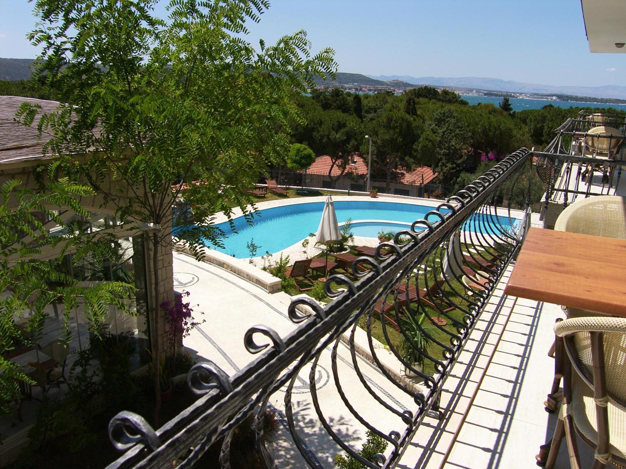 Dolina Hotel Çeşme Exterior photo